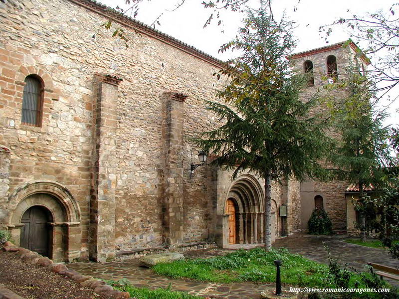 FACHADA SUR DEL TEMPLO